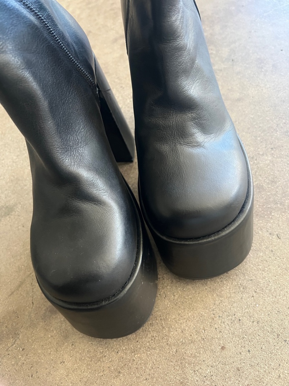 UNIF Crypto Black Platform Knee-High Boots with Chunky Heel - Picture 6 of 6
